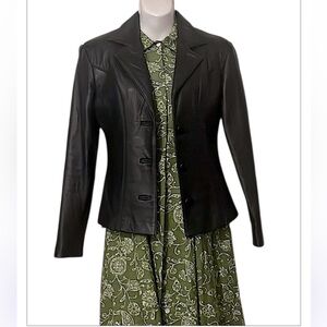 Black Vintage Woman’s Leather Cropped Fitted Tailored Notch Collar Jacket Blazer